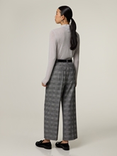 Image sur Pantalon avec jambes larges