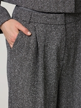 Image sur Pantalon coupe classique