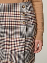 Image sur Mini-jupe à carreaux