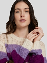 Image sur Pull tricoté en laine mélangée