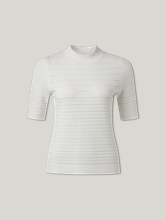 Bild von Strickshirt mit Lochstickerei