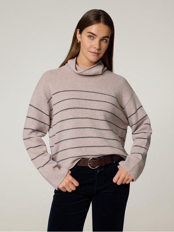 Bild von Rollkragenpullover mit Wolle