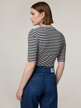 Image sur T-shirt en coton CIRIOLA