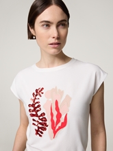 Image sur T-shirt avec paillettes