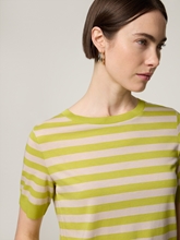 Image sur T-shirt en maille fine