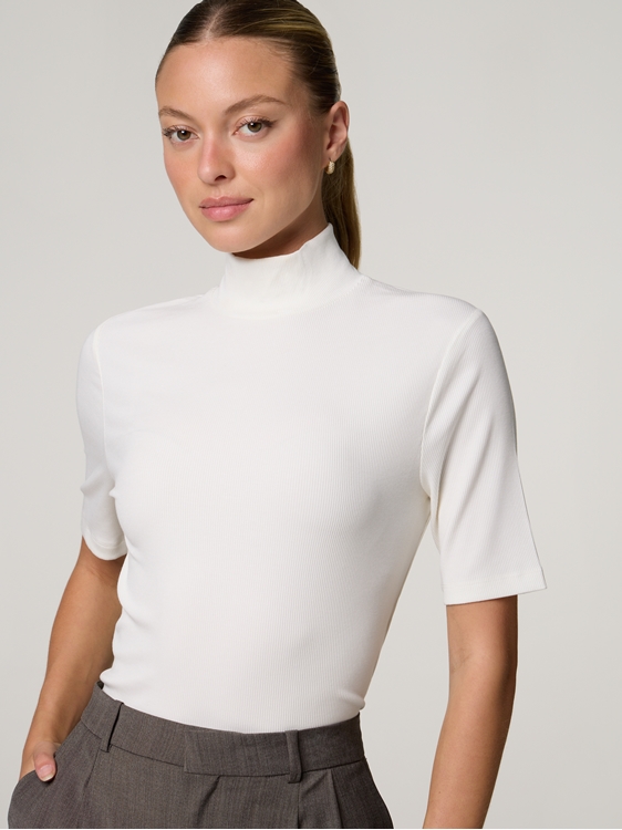 Bild von T-Shirt mit Rippen