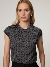 Bild von Bluse mit Muster