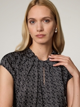 Bild von Bluse mit Muster