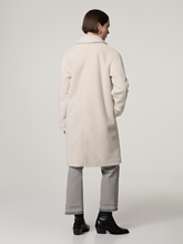 Bild von Mantel im Teddy-Look