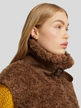 Bild von Weste in Lammfell-Optik