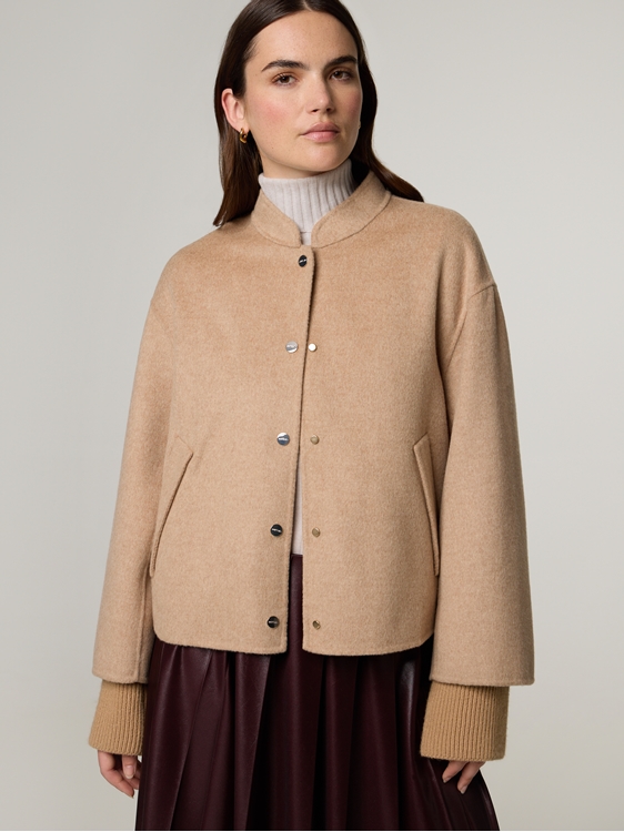 Bild von Wolljacke im Cropped Fit