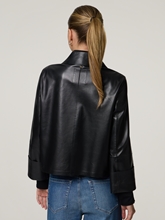 Bild von Kurze Lederjacke