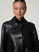 Bild von Kurze Lederjacke