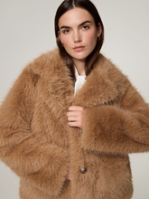 Bild von Jacke mit Kunstfell