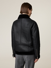 Bild von Lammfelljacke im Biker-Look