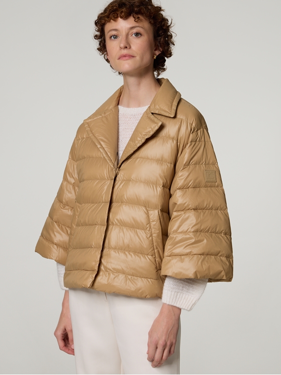 Bild von Kurze Daunenjacke