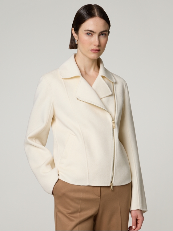 Bild von Kurze Wolljacke