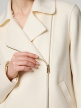 Bild von Kurze Wolljacke