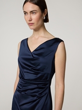 Image sur Robe mini en satin