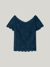 Image sur Top en dentelle