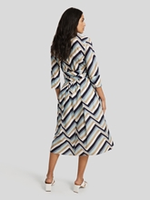 Bild von Blusenkleid mit Print