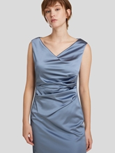 Image sur Robe de soirée en satin