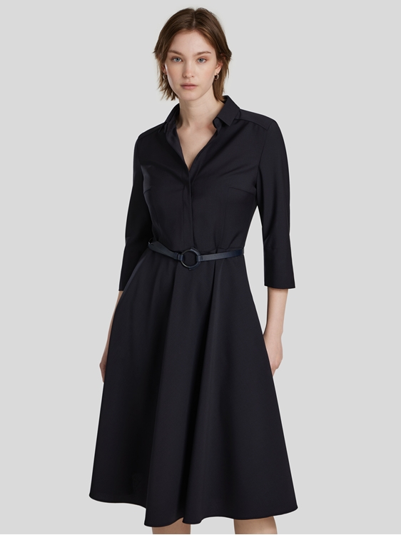 Bild von Kleid mit Gurt