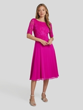 Bild von Spitzenkleid