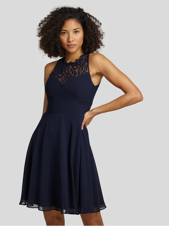 Image sur Robe de soirée à dentelle