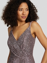 Bild von Abendkleid mit Pailletten