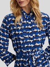 Bild von Hemdblusenkleid mit Print