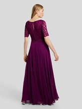 Bild von Abendkleid mit 3/4-Arm