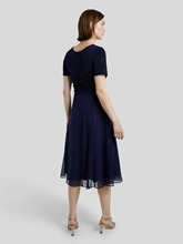 Image sur Robe de cocktail et lurex