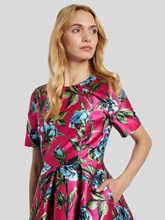 Bild von Cocktailkleid mit Print MIK