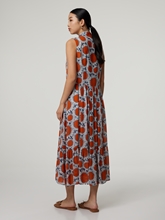 Bild von Kleid mit Schluppe