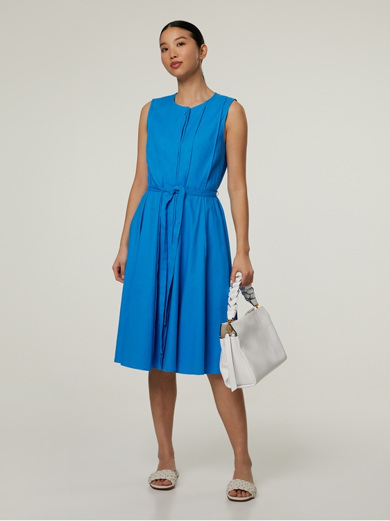 Bild von Kleid mit Leinen