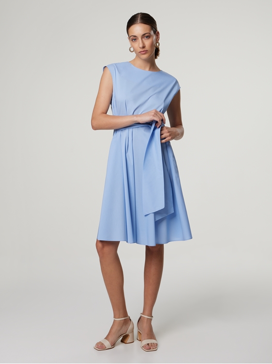 Bild von Kleid mit Baumwolle