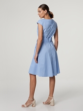 Bild von Kleid mit Baumwolle