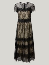 Bild von Kleid mit Spitze