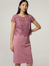 Bild von Cocktailkleid mit Lochspitze