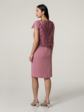 Bild von Cocktailkleid mit Lochspitze