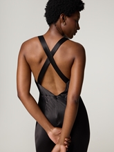 Bild von Abendkleid LA LUNE PLUNGED CROSS