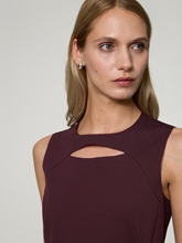 Bild von Etuikleid mit Cut-Out