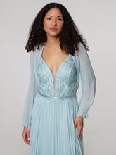 Bild von Bolero mit Rüschen