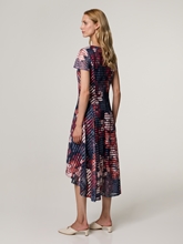 Bild von Cocktailkleid im All-Over Print
