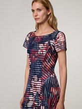 Bild von Cocktailkleid im All-Over Print