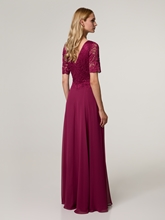 Bild von Abendkleid mit Spitze