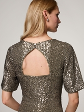 Bild von T-Shirt mit Pailetten