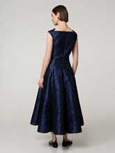 Image sur Robe de cocktail en jacquard Honeydrop