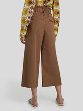 Bild von Hose mit weitem Bein